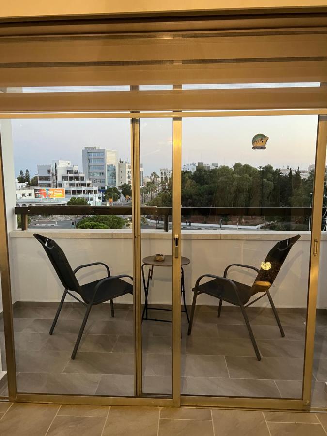 Joanna Court Rooms Larnaca Dış mekan fotoğraf