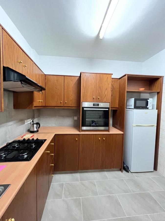 Joanna Court Rooms Larnaca Dış mekan fotoğraf